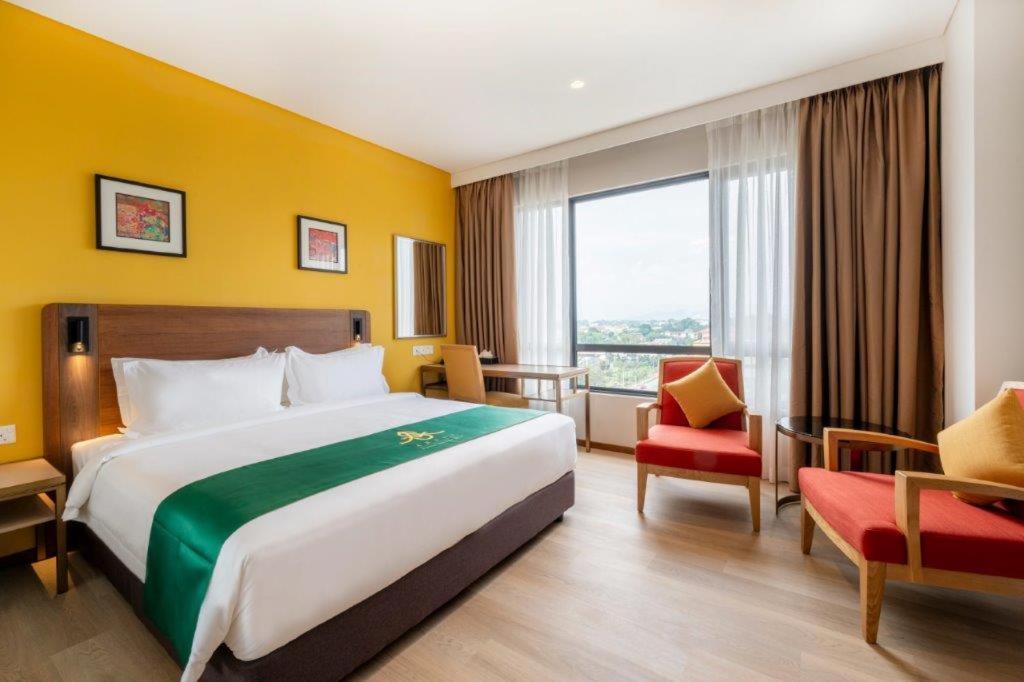 Arena Premier Hotel Seremban Exterior foto